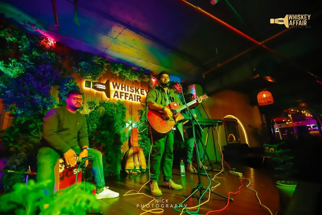 Sayem live performance