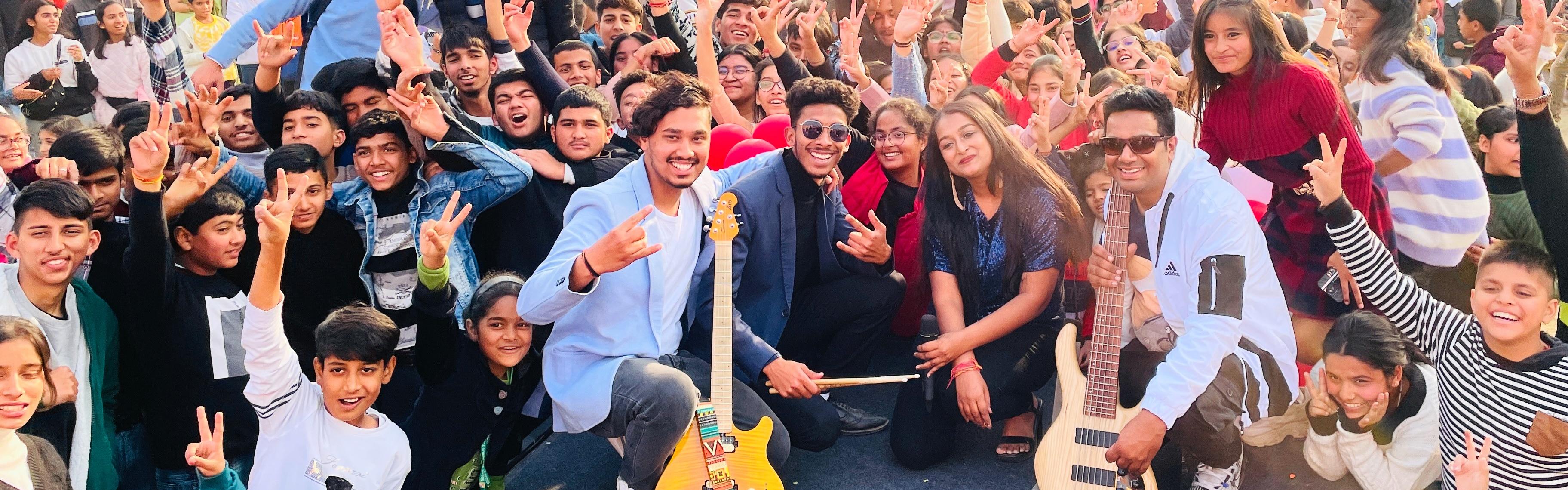 Rihaa band live performance