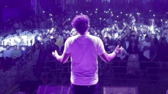 Rahul RT live performance