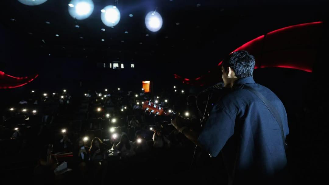 Rishabh live performance