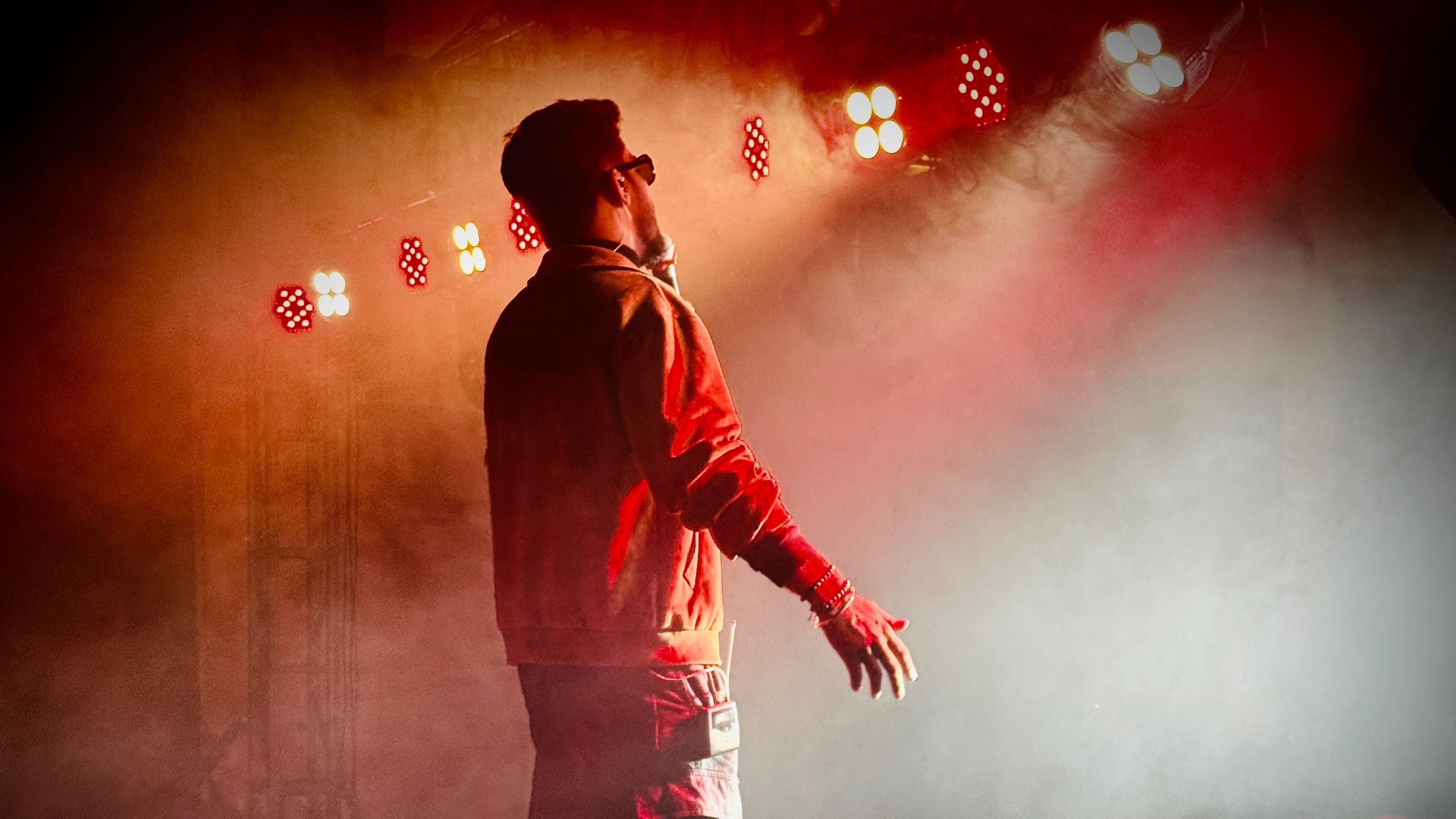 Adarsh: Bollywood Rockstar live performance