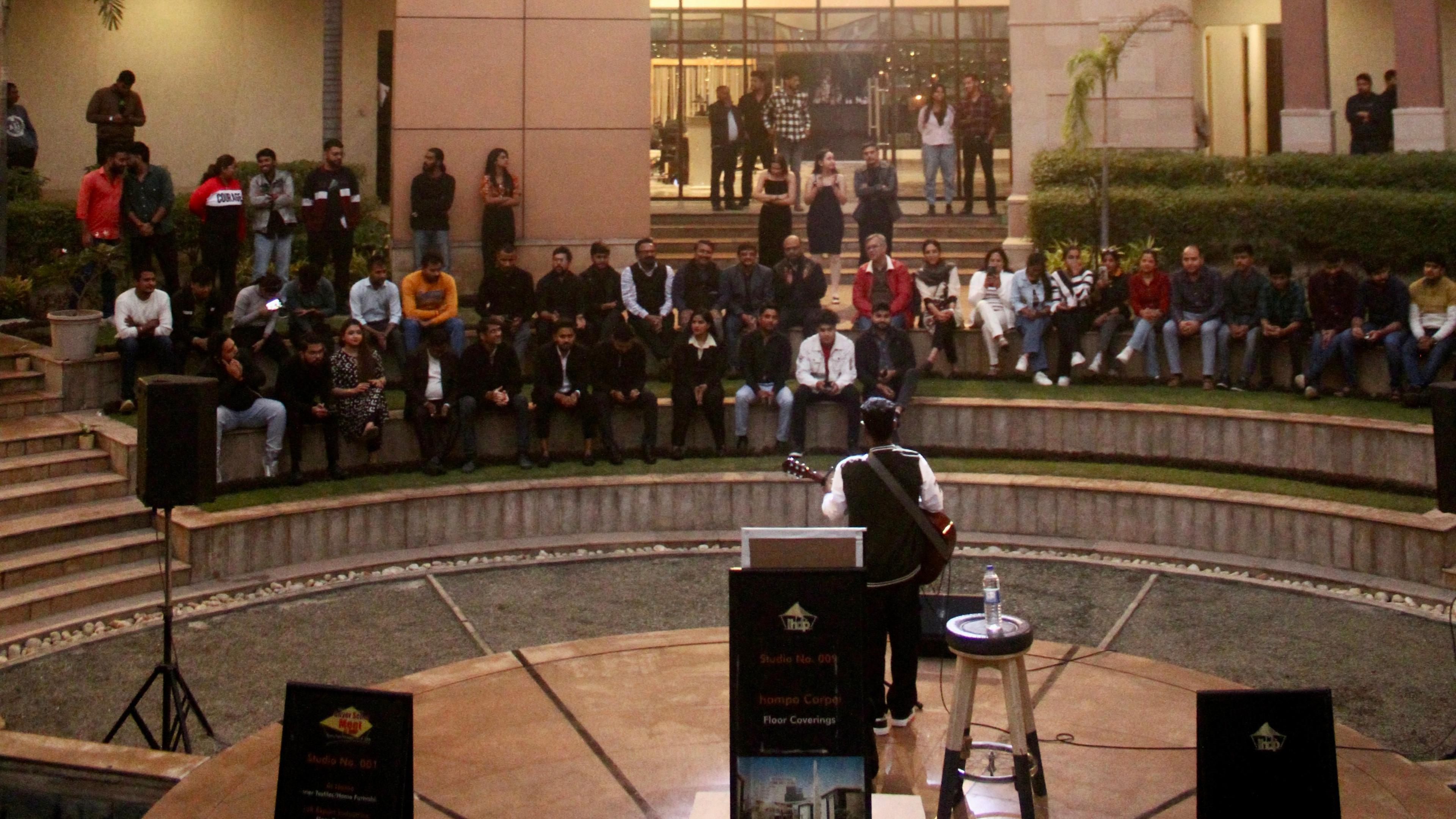 Dilip: Bollywood Maestro live performance