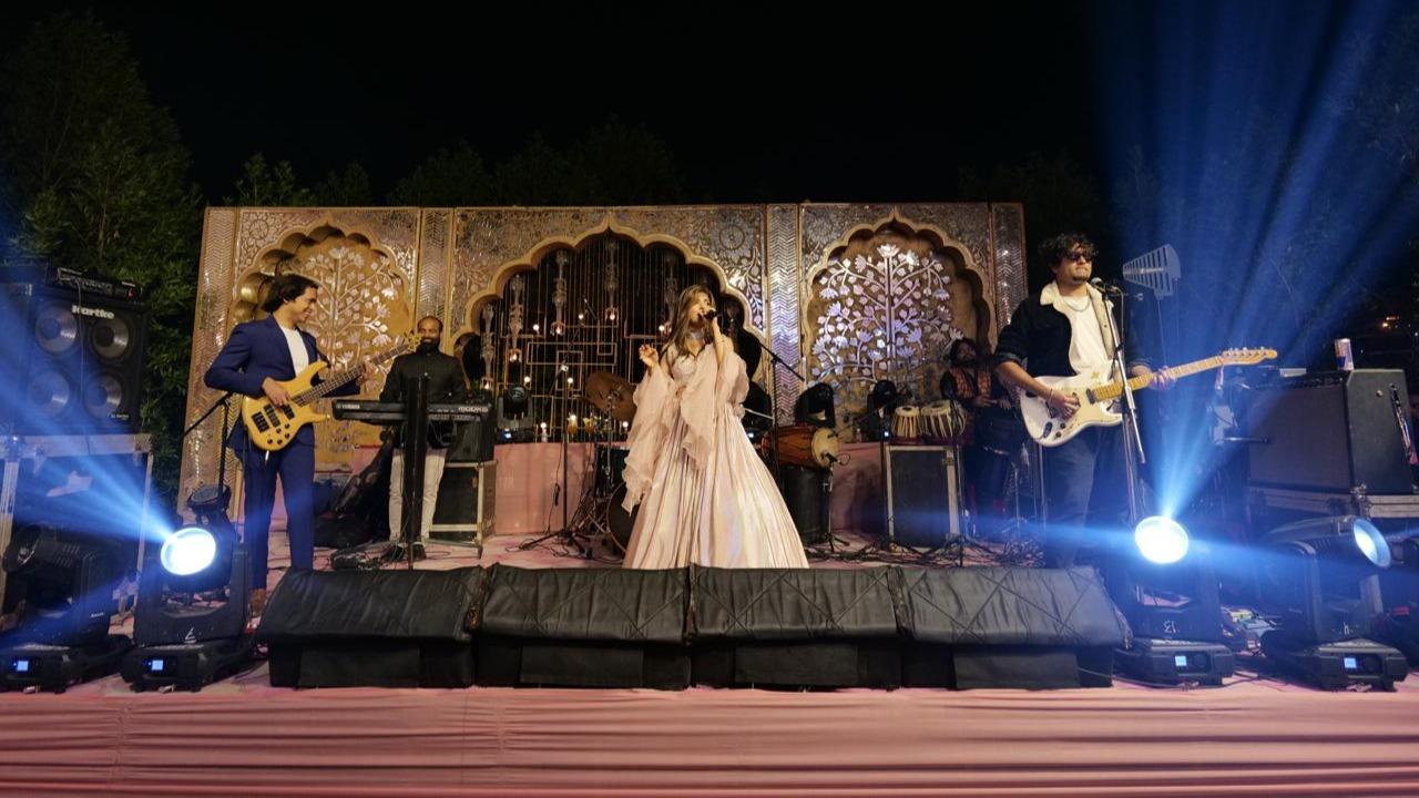 Chirag live performance