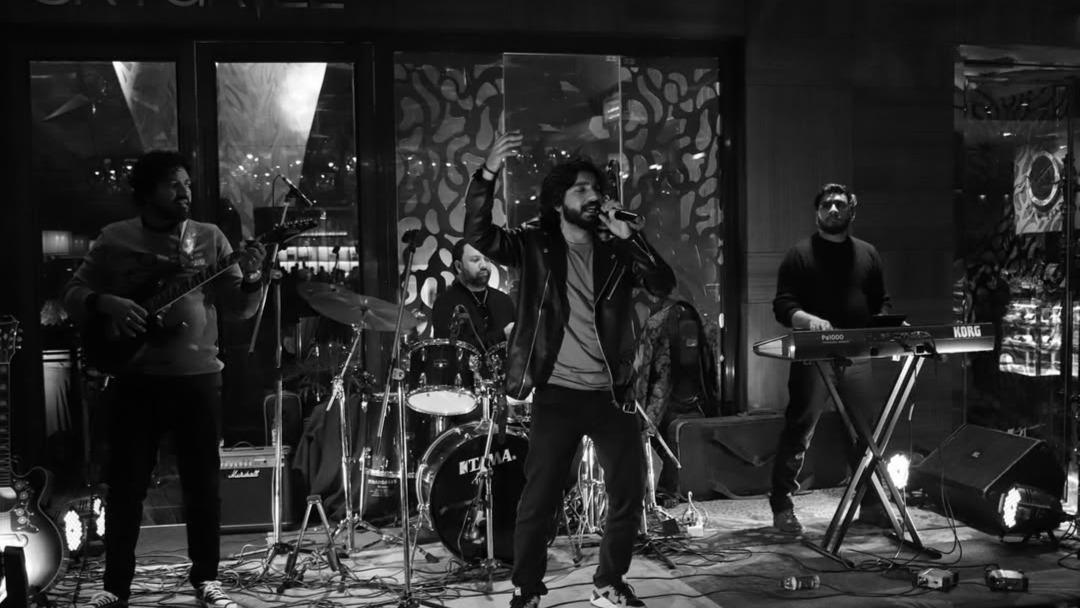 Varun live performance