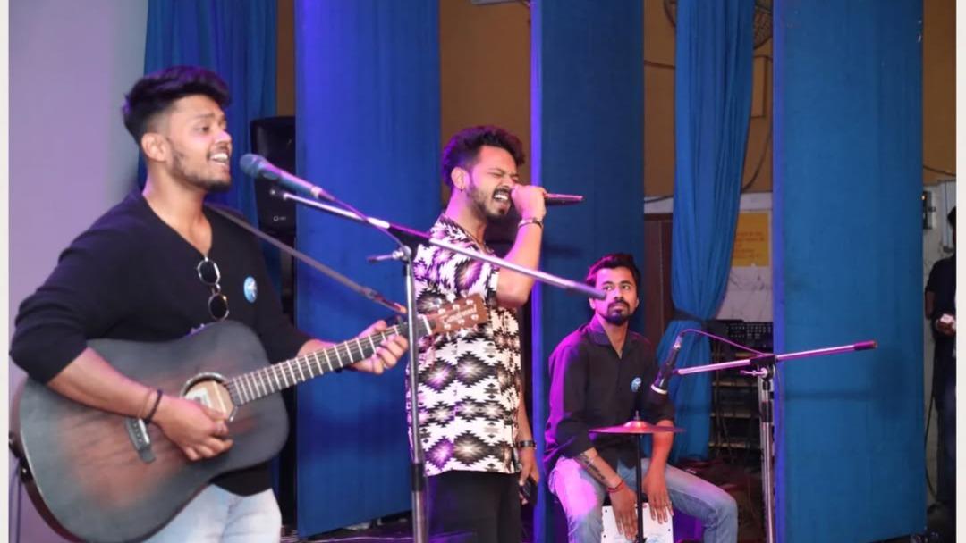 Himanshu Rana live performance