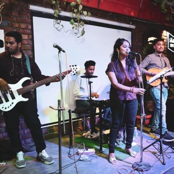 Rihaa band